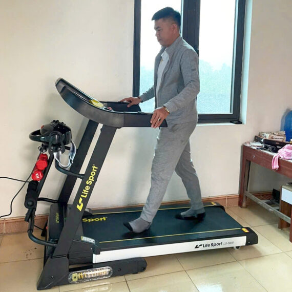 5-buoc-cang-chinh-bang-tai-may-chay-bo-tai-nha